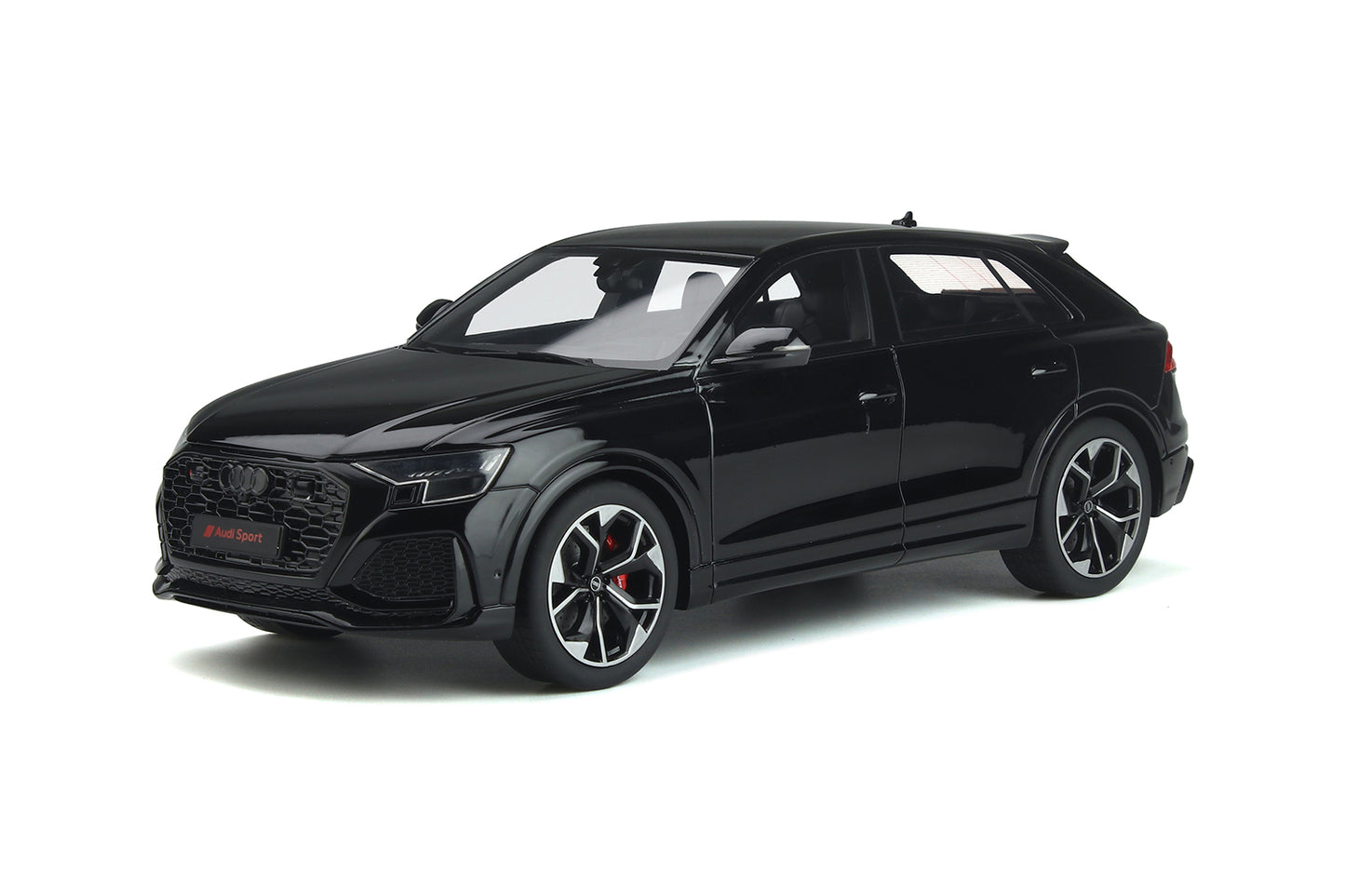 GT Spirit 1:18 2020 Audi RS Q8 Night black GT305