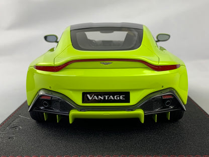 Frontiart AvanStyle 1:18 Aston Martin Vantage 2018 AS032-150