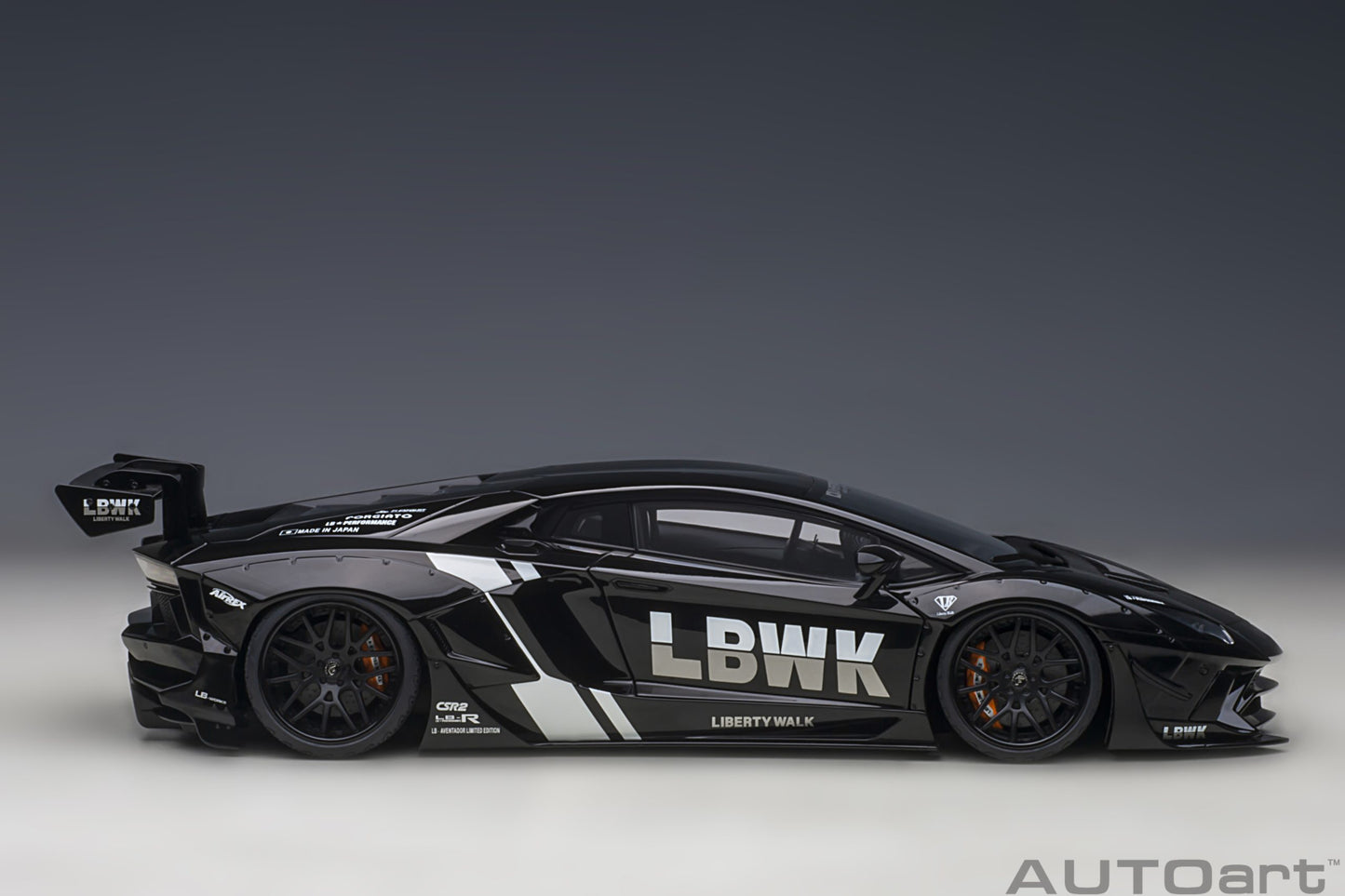 AUTOart 1:18 Liberty Walk LB-Works Lamborghini Aventador Limited Edition (LBWK Livery) 79244