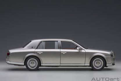 AUTOart 1:18 Toyota Century with curtains (Silver) 78770
