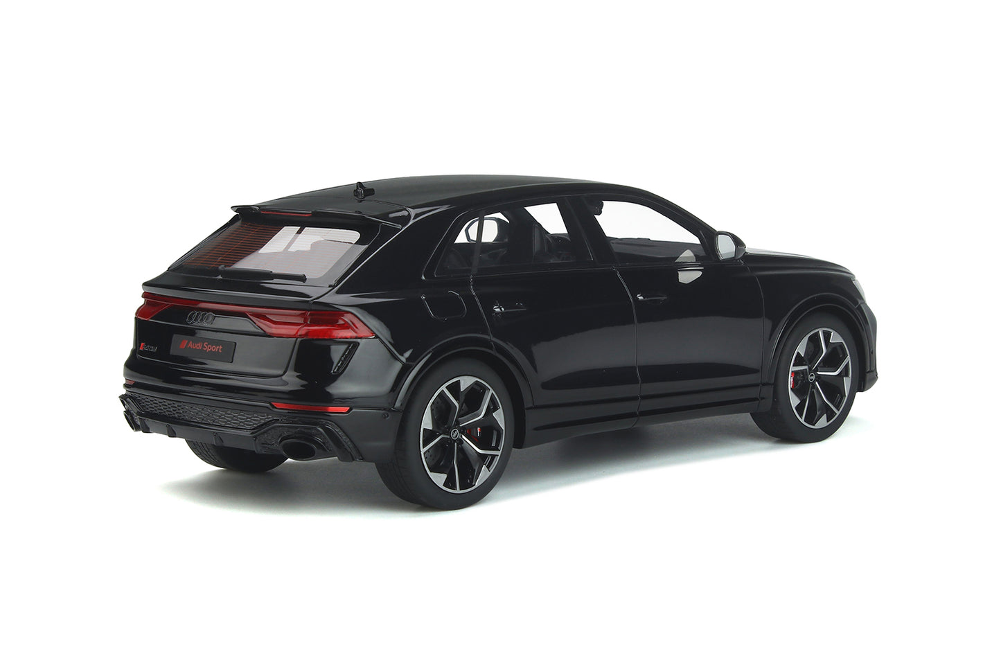 GT Spirit 1:18 2020 Audi RS Q8 Night black GT305