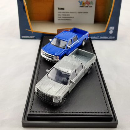 GreenLight 1:64 firstcut 2014+ Chevrolet Silverado (Hobby Exclusive 2-Car Set) Diecast Model Car 29827