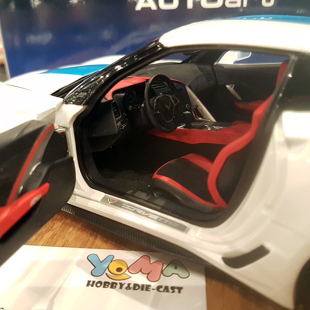 AUTOart 1:18 Chevrolet Corvette C7 Grand Sport (Artic White) 71271