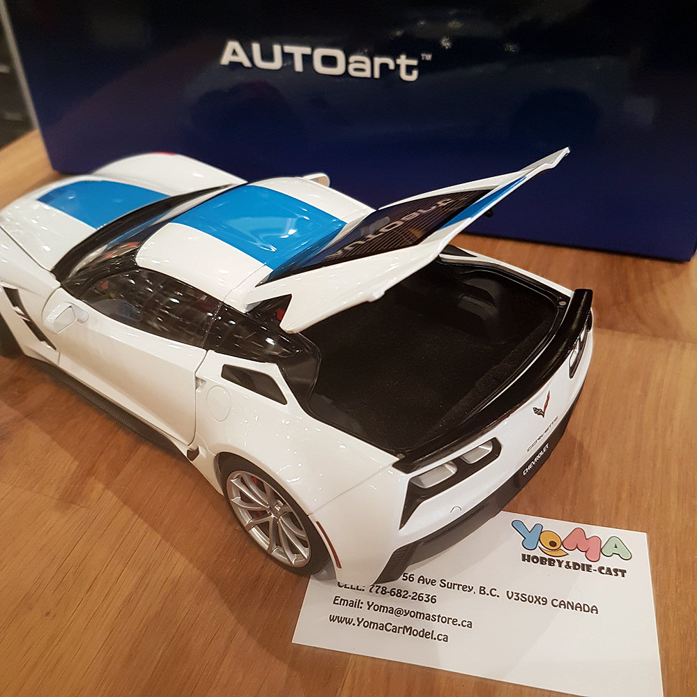 AUTOart 1:18 Chevrolet Corvette C7 Grand Sport (Artic White) 71271