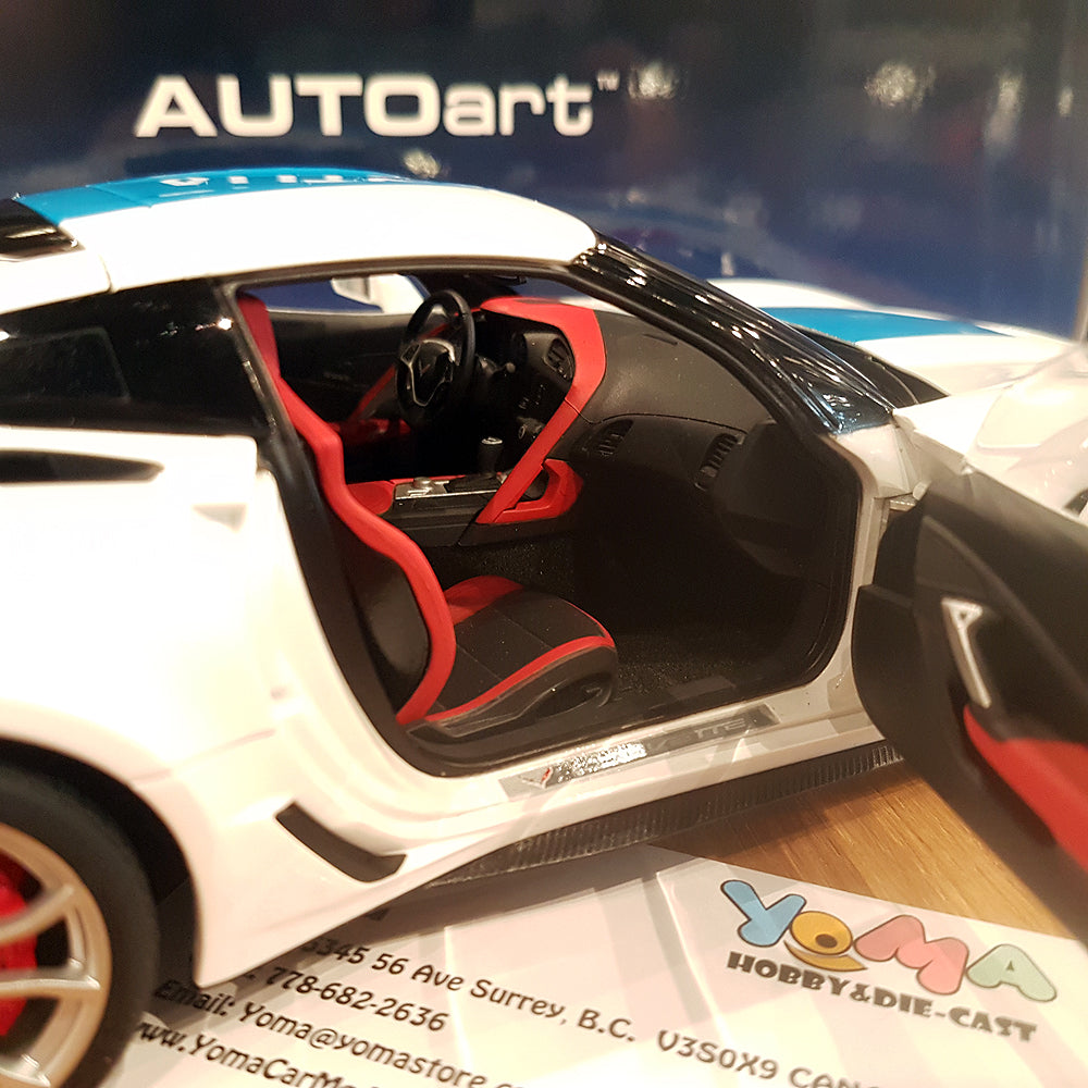AUTOart 1:18 Chevrolet Corvette C7 Grand Sport (Artic White) 71271
