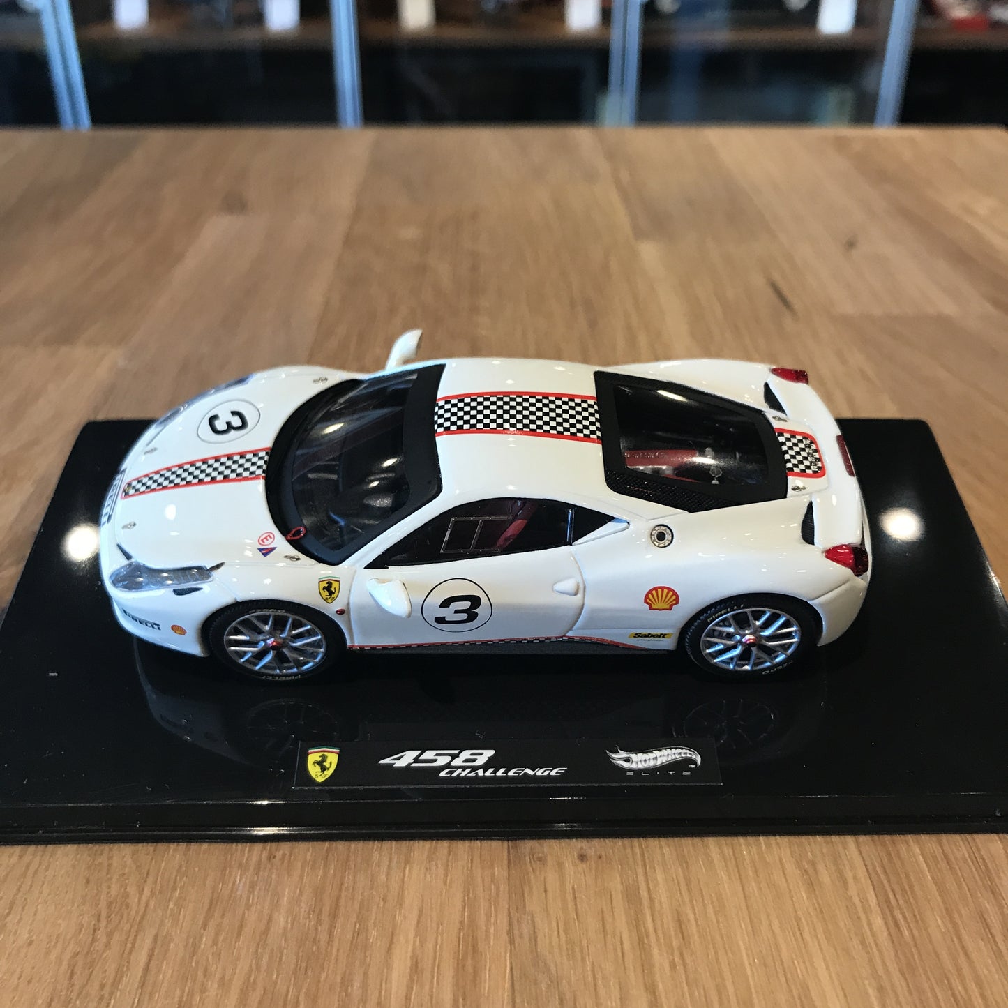 HotWheels Elite 1:43 Ferrari 458 Italia Challenge #3 X5505