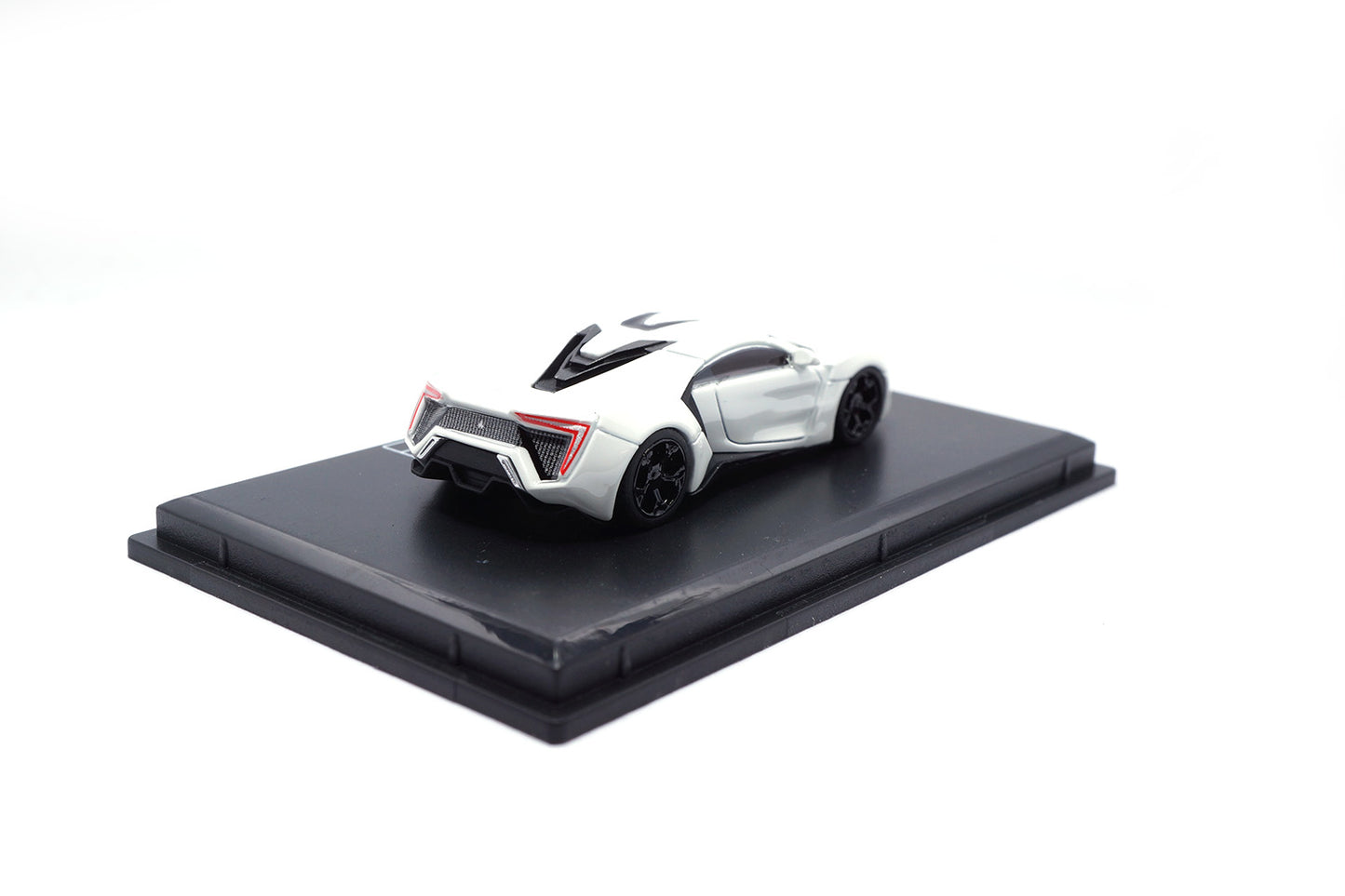 Frontiart AvanStyle 1:87 W Motors Lykan Hypersport White AS015-02