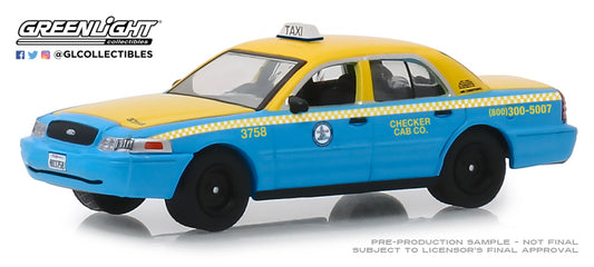 GreenLight 1/64 2011 Ford Crown Victoria Checker Cab Co. Taxi City of Los Angeles, California 30055