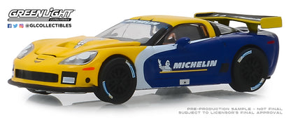 GreenLight 1:64 2009 Chevrolet Corvette C6.R Michelin Tires 30074