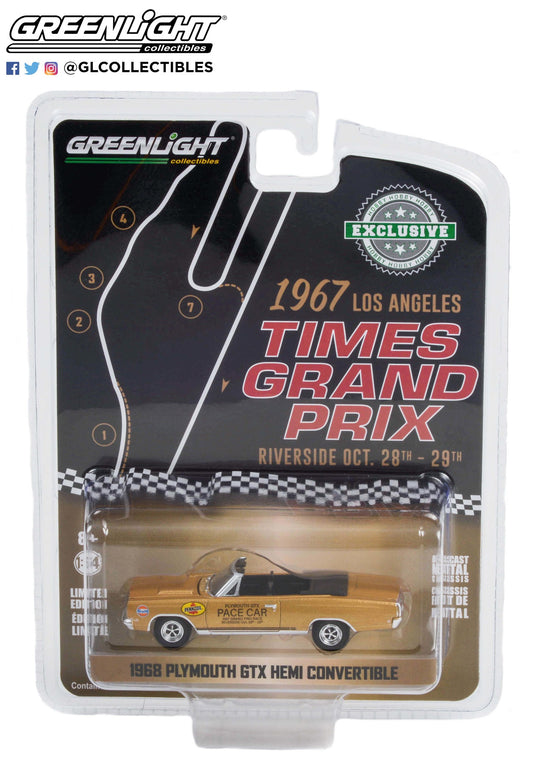 GreenLight 1:64 1968 Plymouth GTX 426 HEMI Convertible - 1967 Los Angeles Times Grand Prix at Riverside International Raceway Pace Car 30272