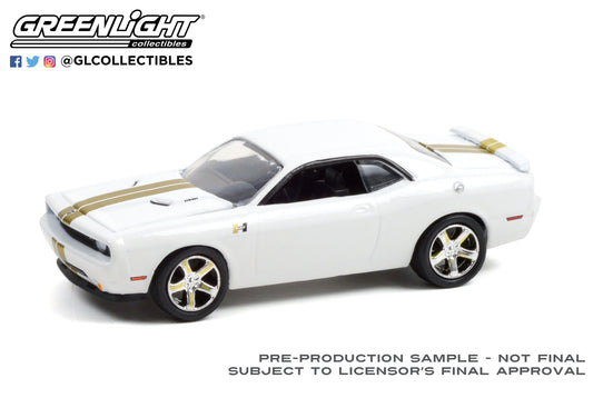 GreenLight 1:64 2009 Dodge Challenger R/T - Hurst Performance Edition 30306