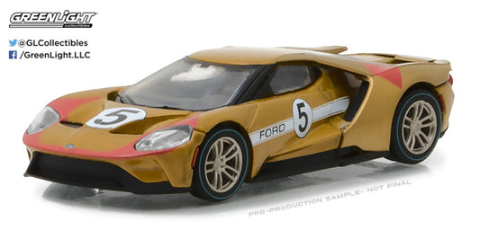 GreenLight 1:64 Ford GT Racing Heritage Series 1 - 2017 Ford GT 1966 #5 Ford GT40 Mk II Tribute 13200-C