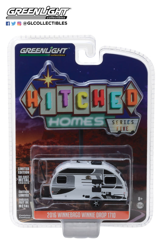 GreenLight 1/64 Hitched Homes Series 5 - 2016 Winnebago Winnie Drop - White and Black 34050-E