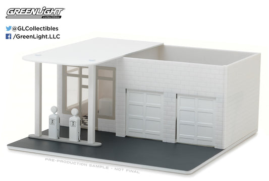 GreenLight 1:64 Mechanic's Corner - Vintage Gas Station - Plain White 57014