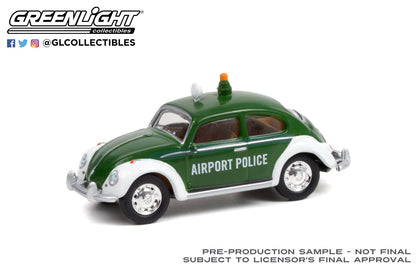 GreenLight 1:64 Club Vee-Dub Series 13 - Volkswagen Beetle - Copenhagen, Denmark Airport Police 36030-D