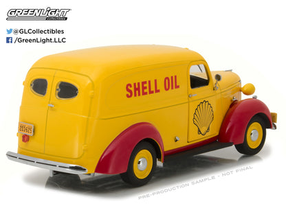 GreenLight 1:24 Running on Empty - 1939 Chevrolet Panel Truck - Shell Oil 18237