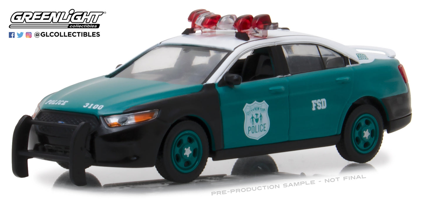 GreenLight 1:43 2014 Ford Police Interceptor Sedan - New York City Police Department (NYPD) Vintage Show Vehicle 86094
