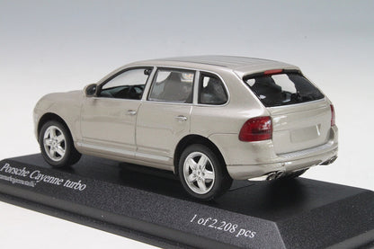 Minichamps 1:43 Porsche Cayenne Turbo 2002 Beige Metallic 400061081
