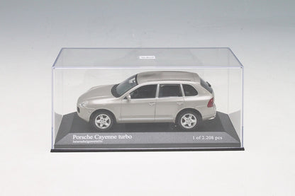 Minichamps 1:43 Porsche Cayenne Turbo 2002 Beige Metallic 400061081