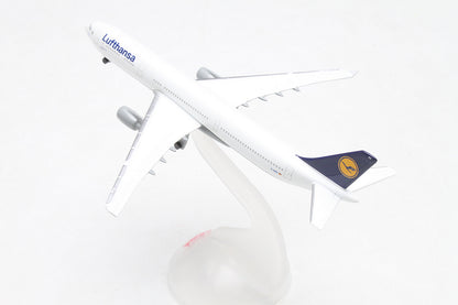 Schuco 1:600 Airbus A330-300 Lufthansa 403551646