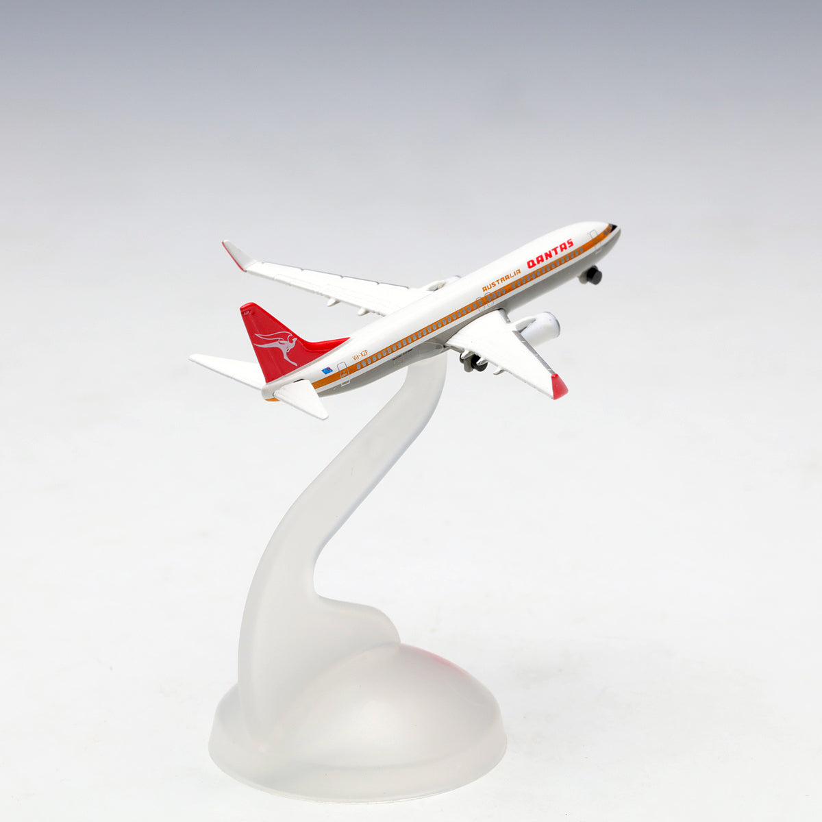 Schuco 1:600 Boeing B737-800 Qantas Airways 403551667