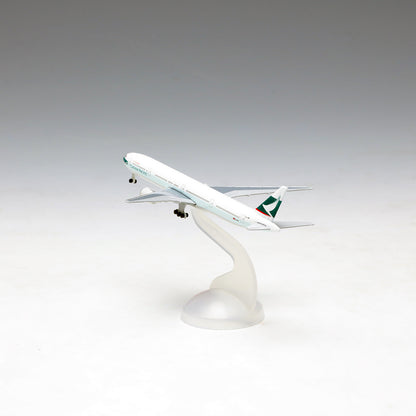 Schuco 1:600 Boeing B777-300 Cathay Pacific 403551679