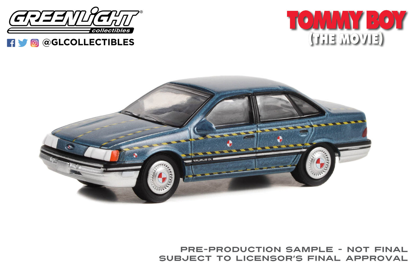 GreenLight 1:64 Hollywood Series 38 - Tommy Boy (1995) - 1986 Ford Taurus - Zalinsky Auto Parts Crash Test Vehicle 44980-A