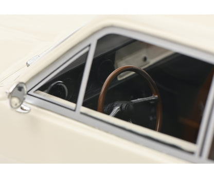 Schuco 1:18 1966 Opel Kadett B Coupe white 450023400