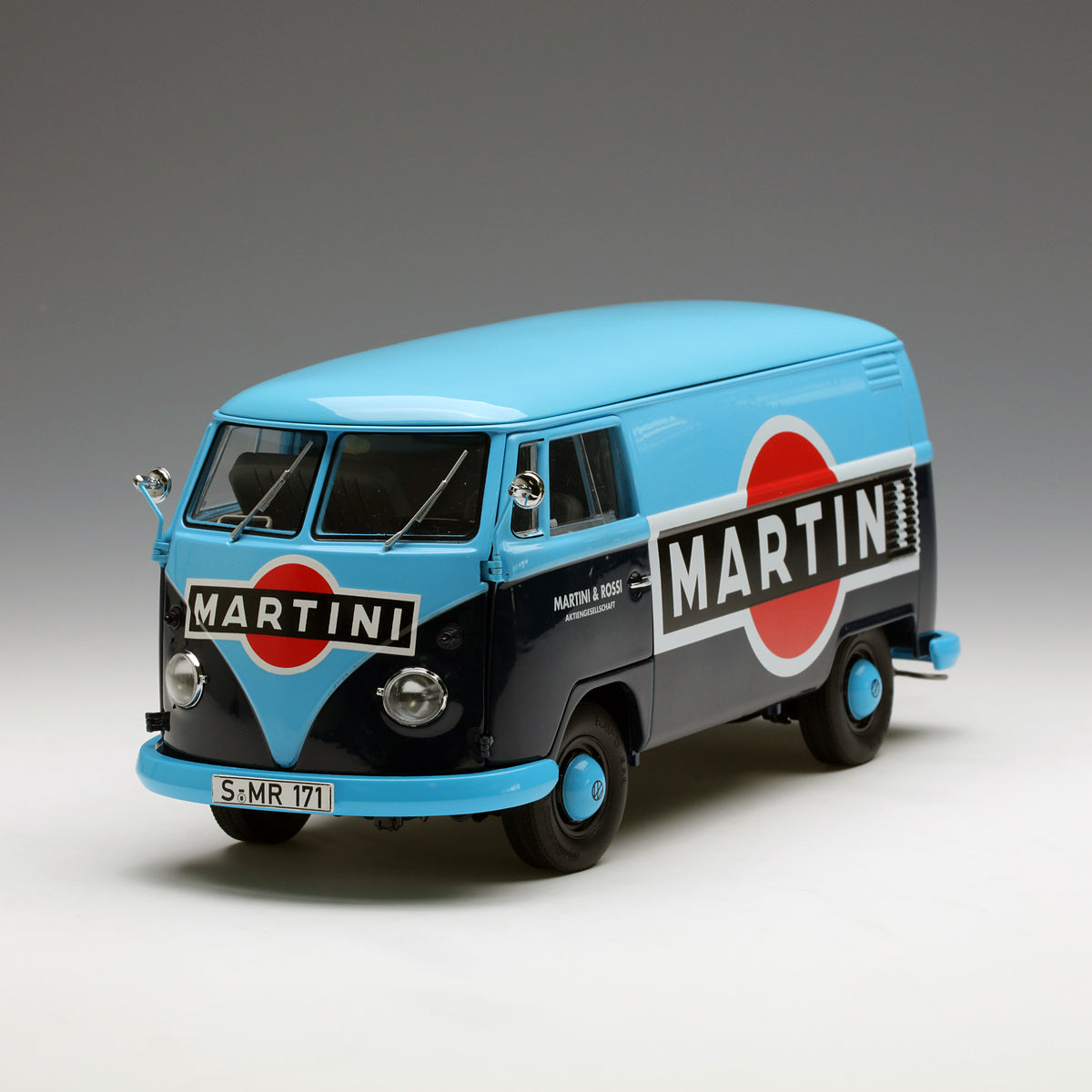 Schuco 1:18 Volkswagen T1b "MARTINI" Box Van 450028500