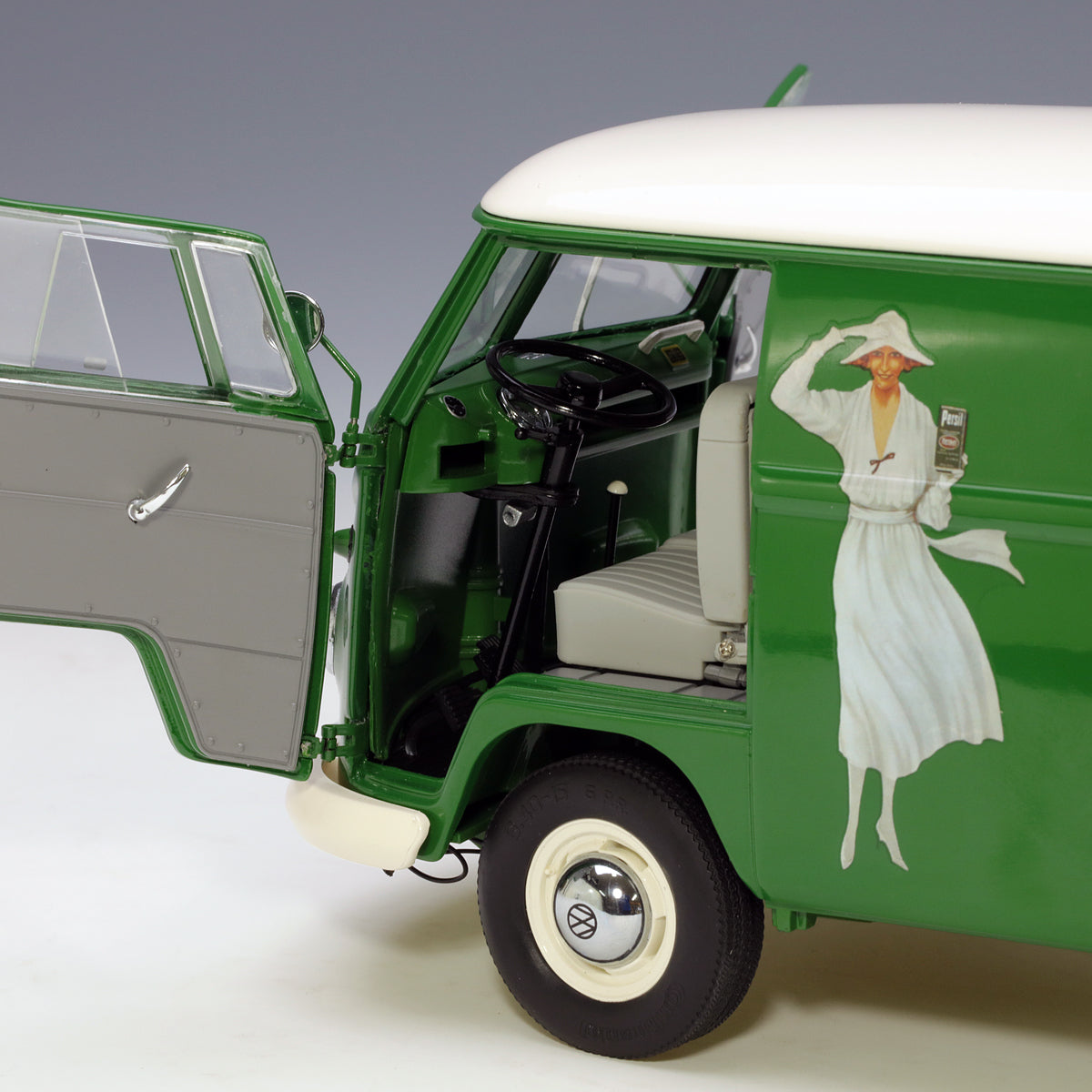 Schuco 1:18 Volkswagen T1b transporter Persil Year 1959-63 green 450036600