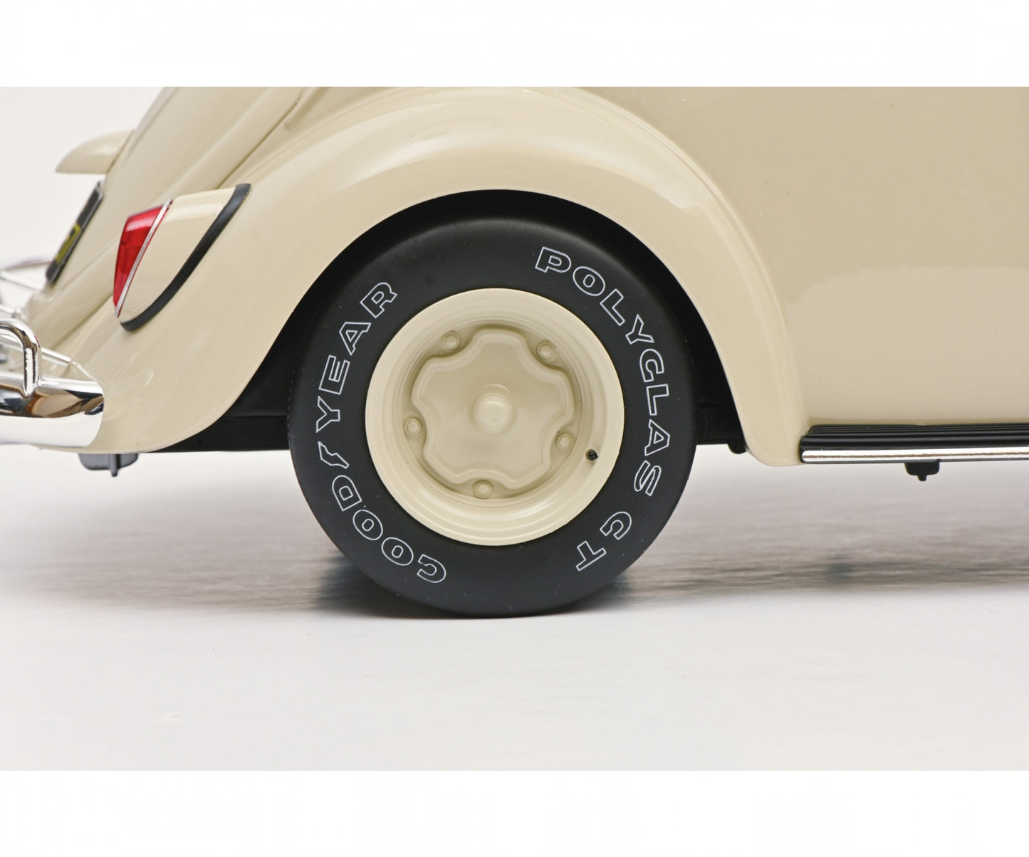 Schuco 1:12 Volkswagen Beetle Rallye #53 450046200