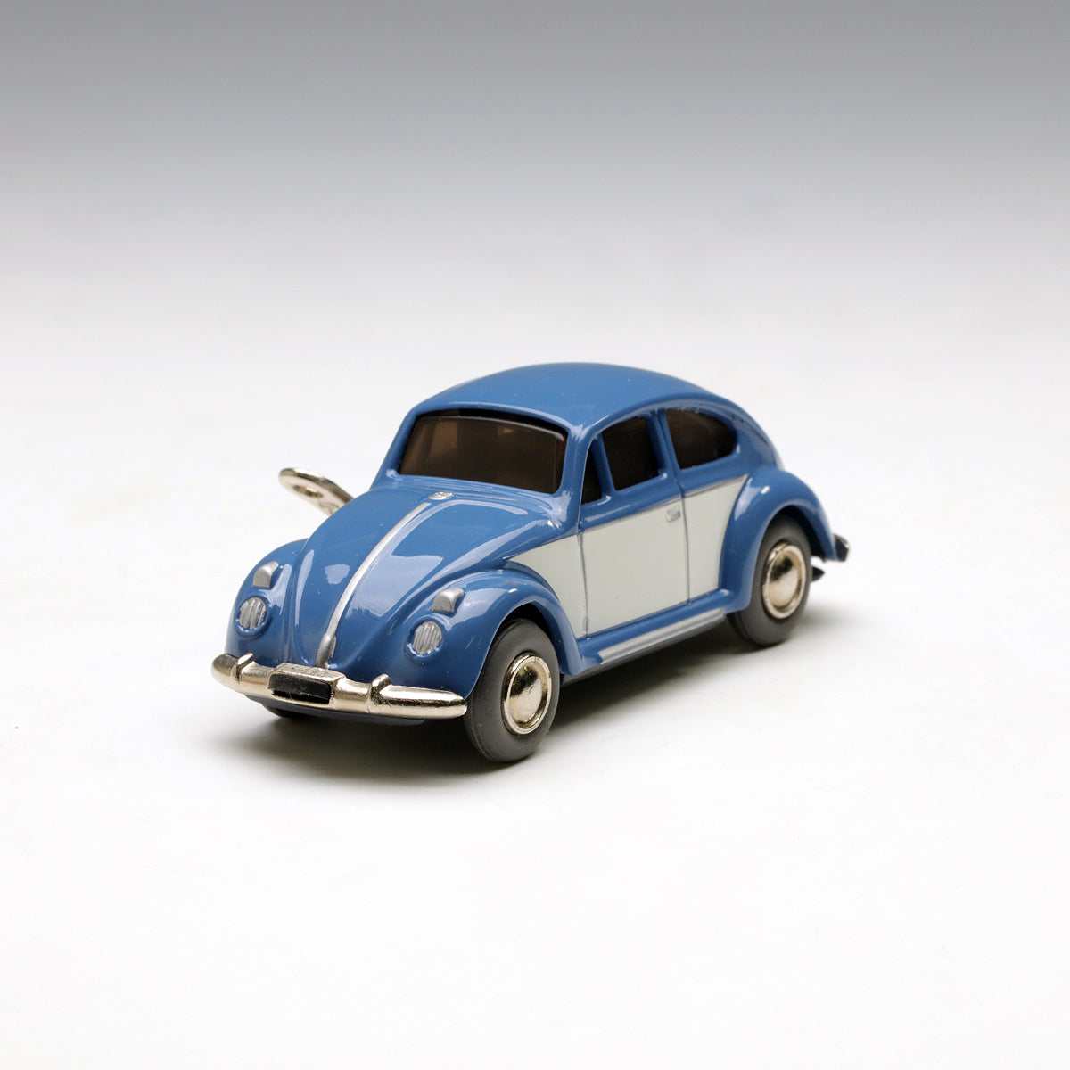 Schuco Micro Racer 1046 Volkswagen Beetle white-blue Clockwork Car 450148200