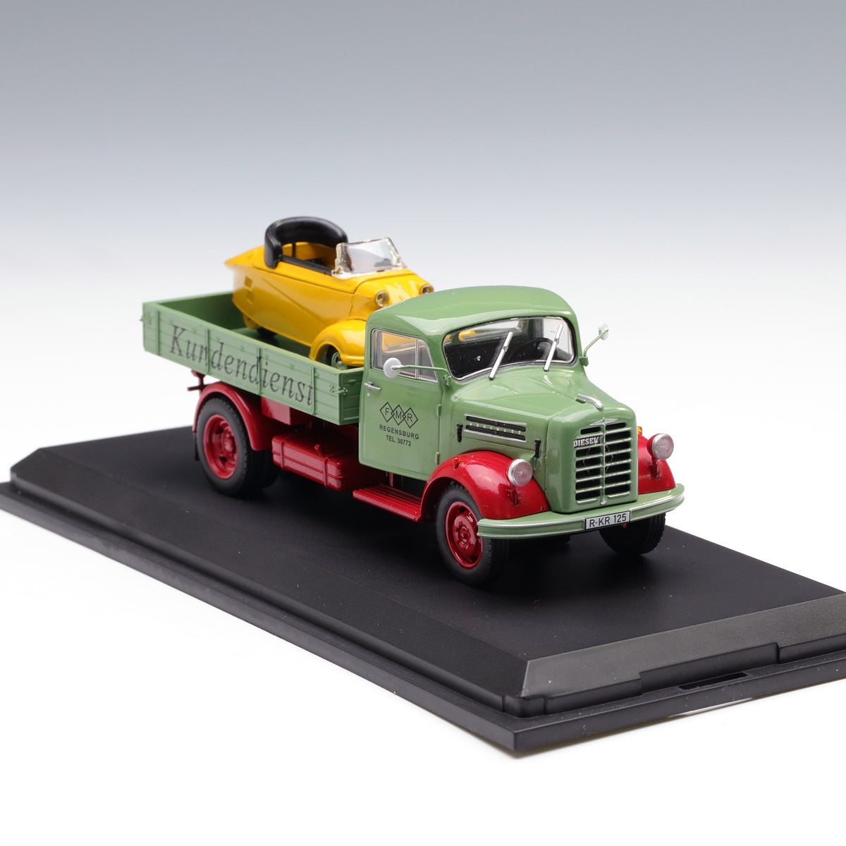 Schuco 1:43 Borgward B2500 "Messerschmitt-Service" with Messerschmitt Kabinenroller 450345500