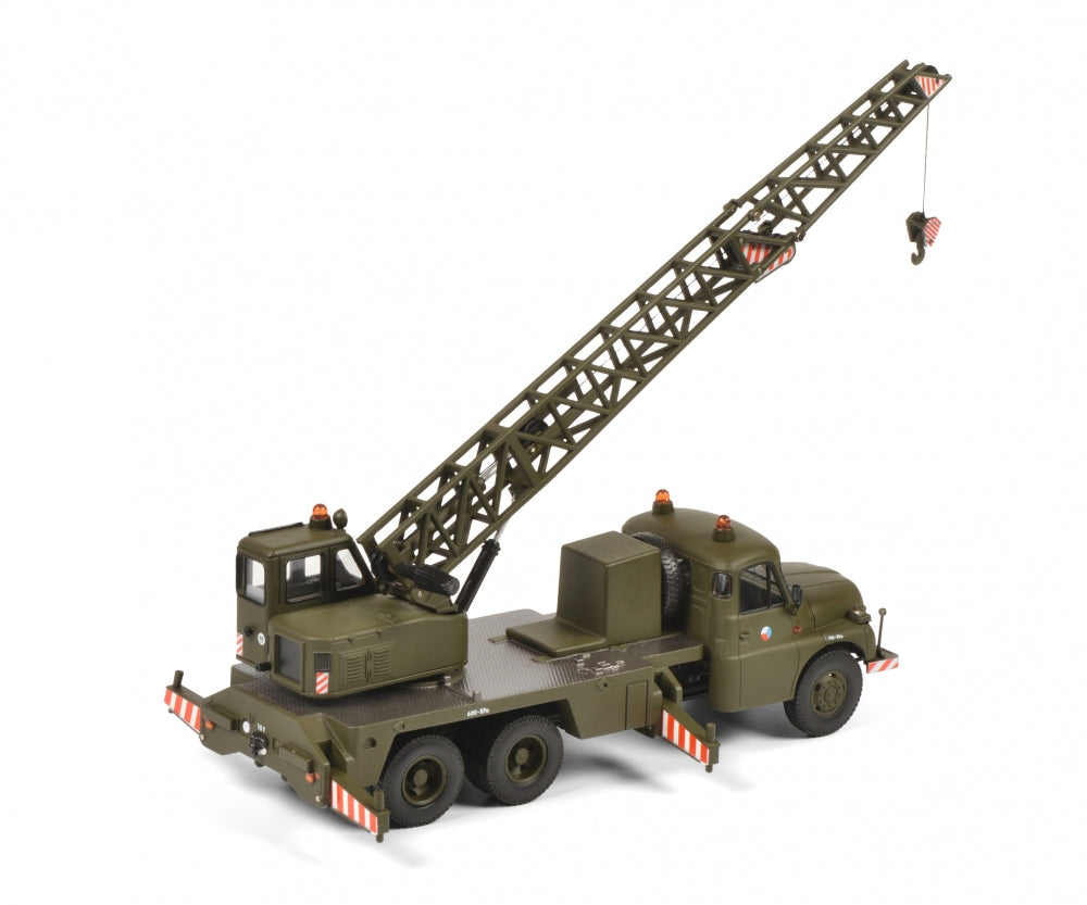 Schuco 1:43 Tatra T148 crane truck 450376100
