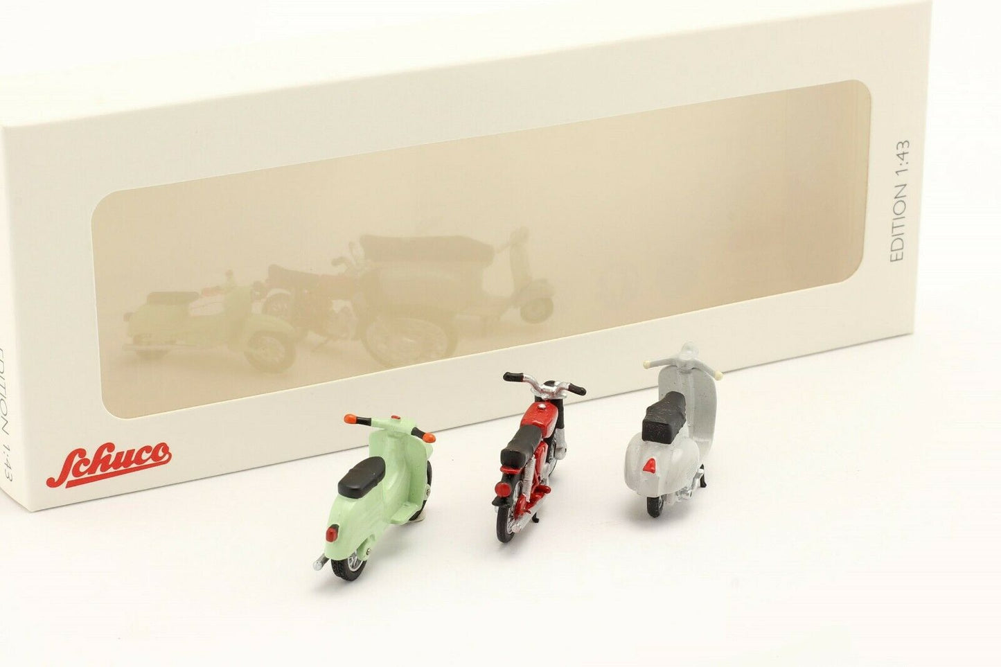 Schuco 1:43 Vespa 150 GS - Schwalbe KR51/1- KS50 Super Sport 3 motorcycles set 450380200