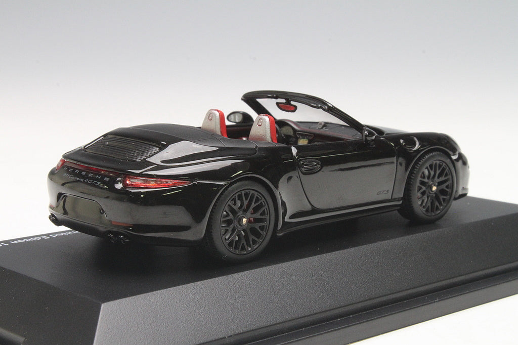 Schuco 1:43 Porsche 911 Carrera 4 GTS Cabrio 450758700