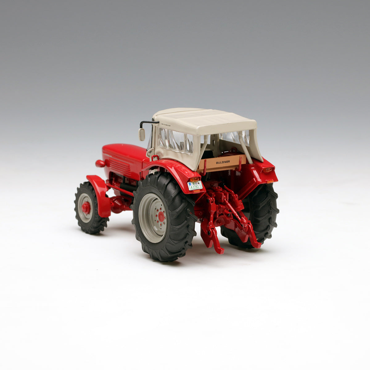 Schuco 1:32 Guldner G60A Tractor 450778400