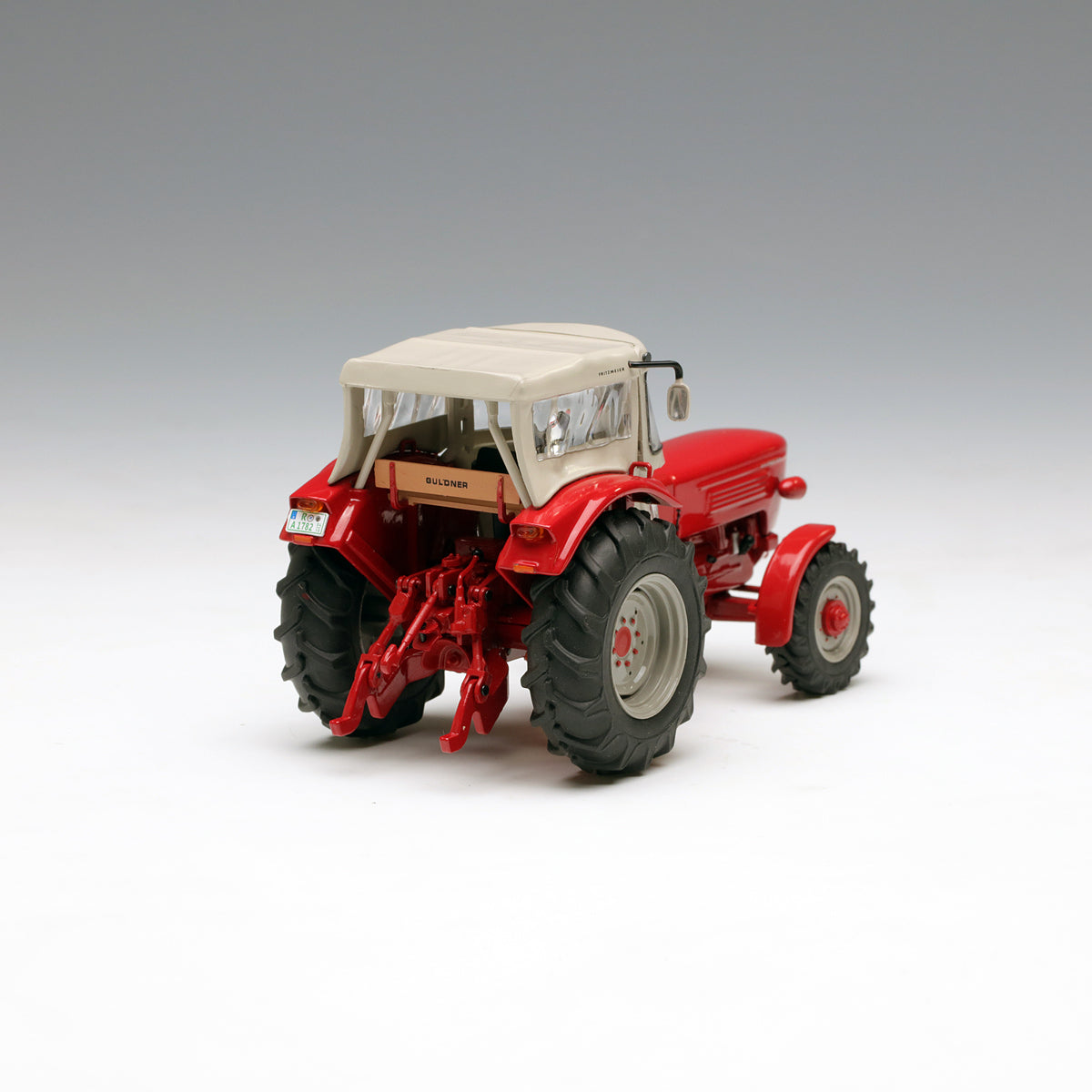 Schuco 1:32 Guldner G60A Tractor 450778400