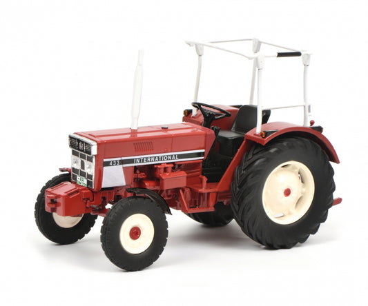 Schuco 1:32 International 433 with safety bar red tractor 450779300