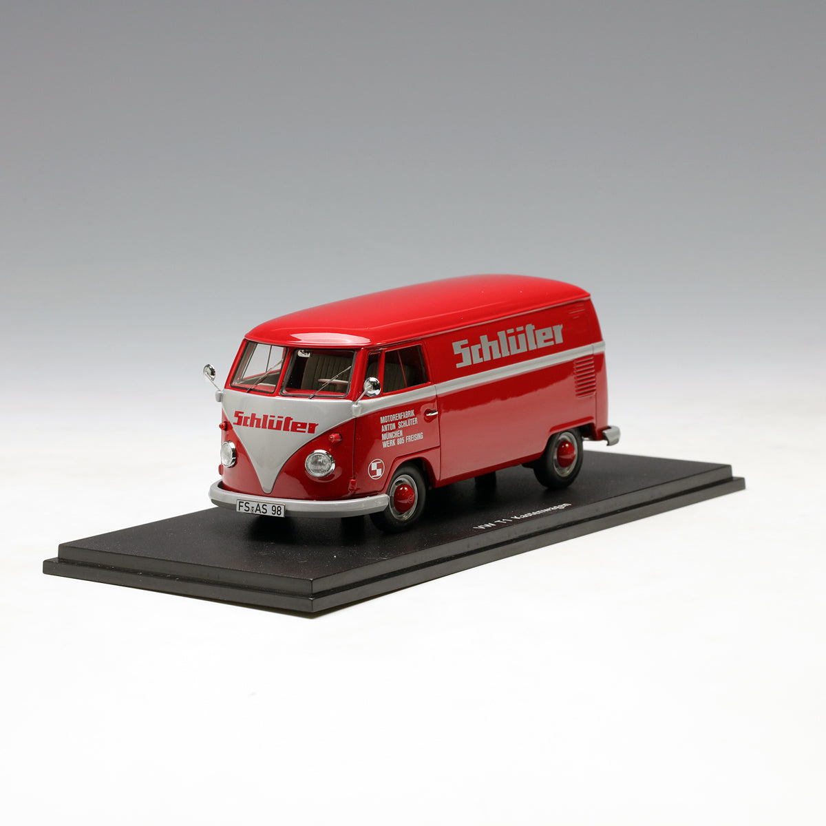 Schuco 1:32 Volkswagen T1B Schluter 450892800
