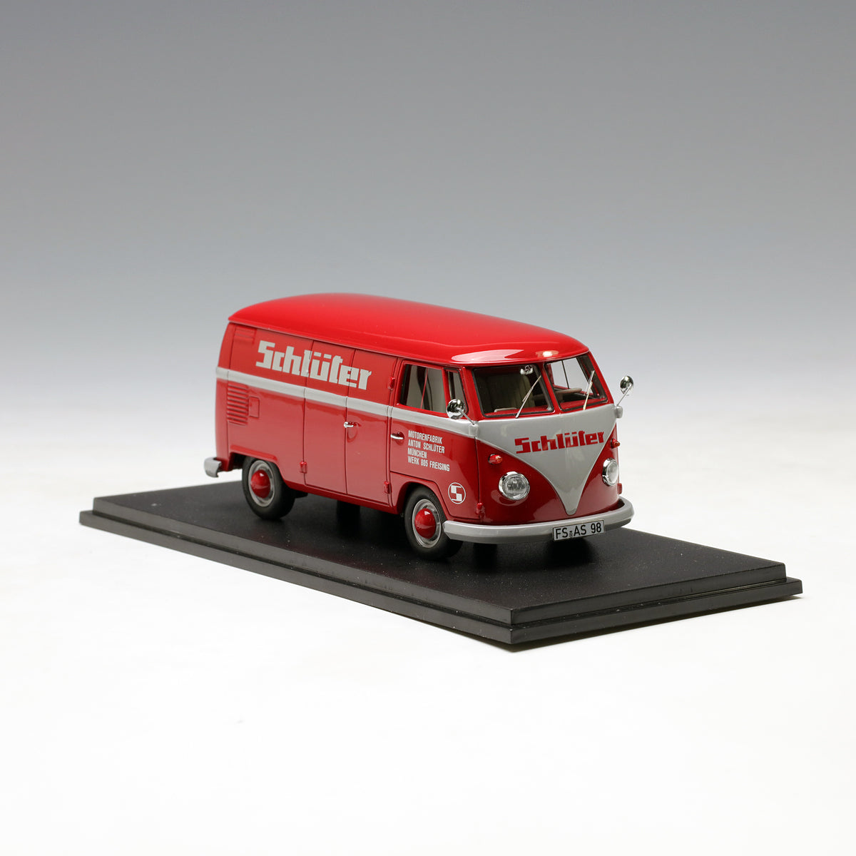 Schuco 1:32 Volkswagen T1B Schluter 450892800