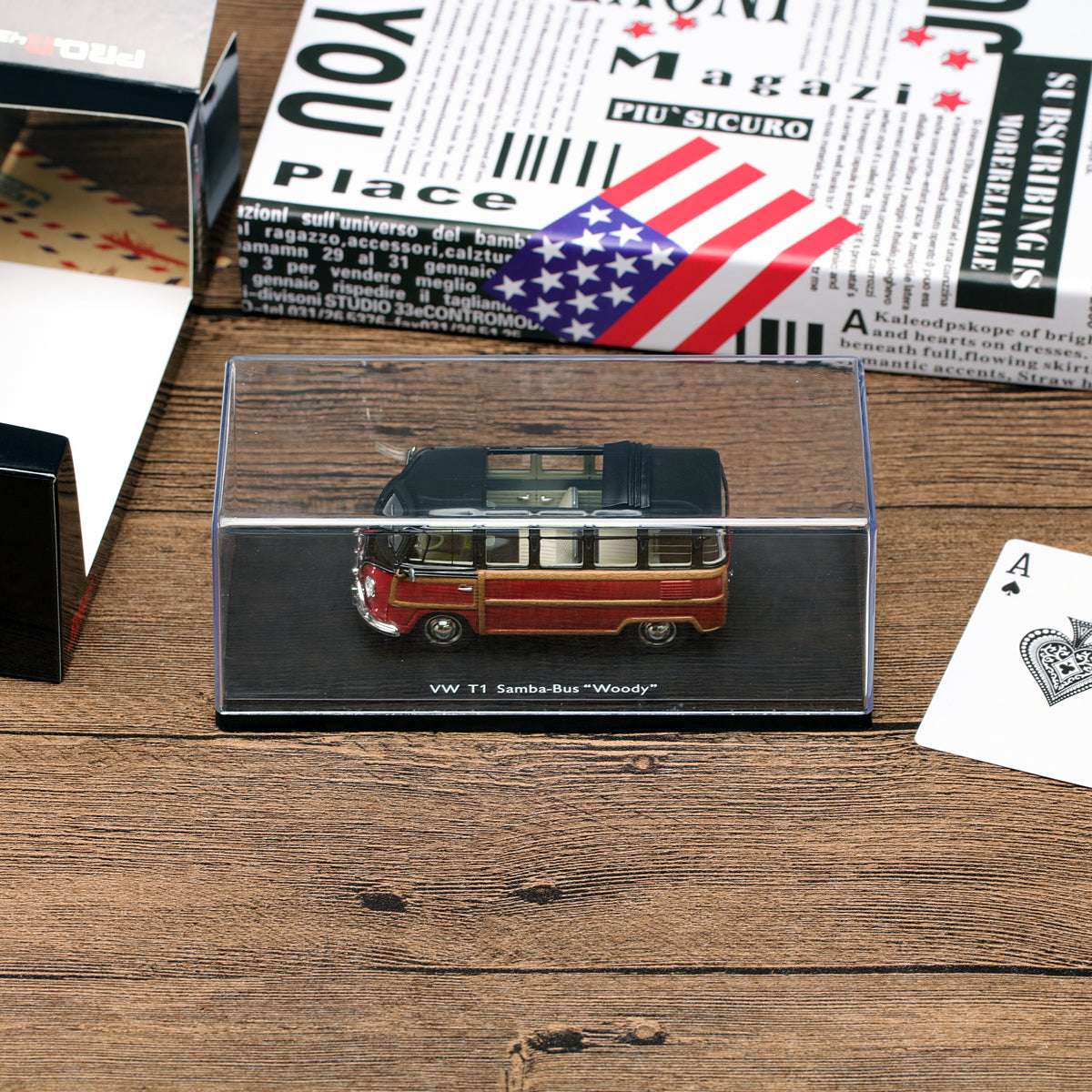Schuco 1:43 Volkswagen VW T1 Transporter Samba Van Woody 450894300