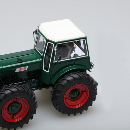 Schuco 1:32 Dutra D4K Tractor 450896400