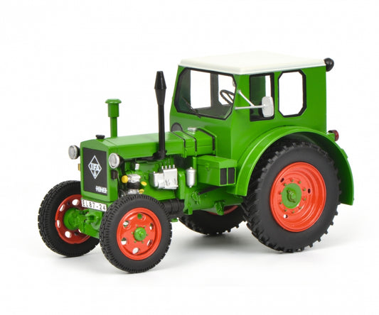 Schuco 1/32 IFA RS-01 Pionier green 450903300