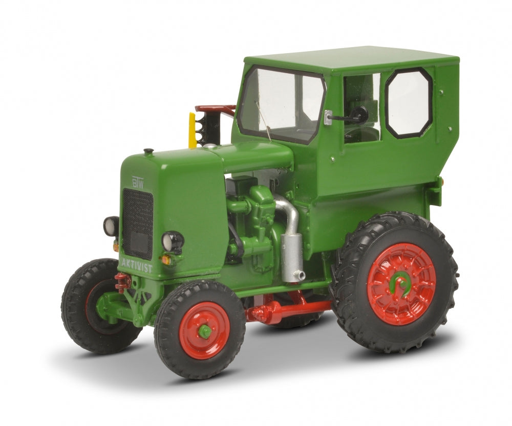 Schuco 1:32 IFA RS 03 Aktivist tractor 450911000