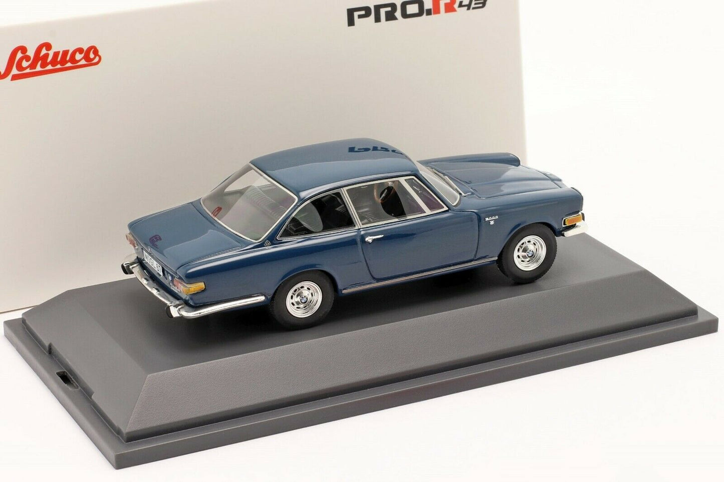 Schuco 1:43 BMW Glas 3000 V8 Blue 450913200