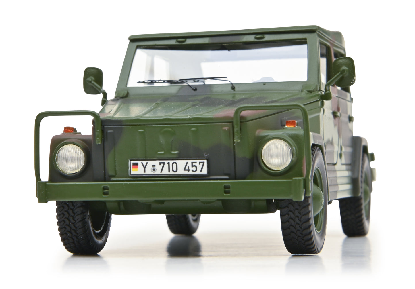 Schuco 1:35 PKW 0,4t Volkswagen 181 camoufl 450913900