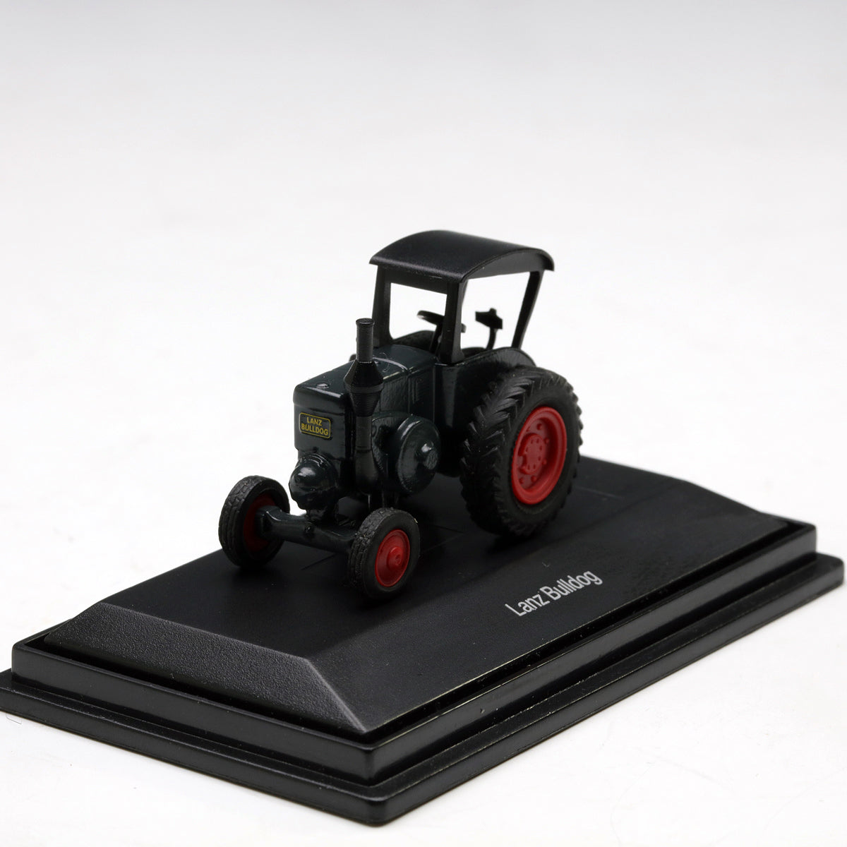 Schuco 1:87 Lanz Bulldog mit Dach Tractor 452619200