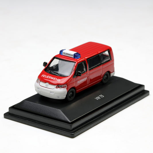 Schuco 1:87 Volkswagen T5 fire department 452622100