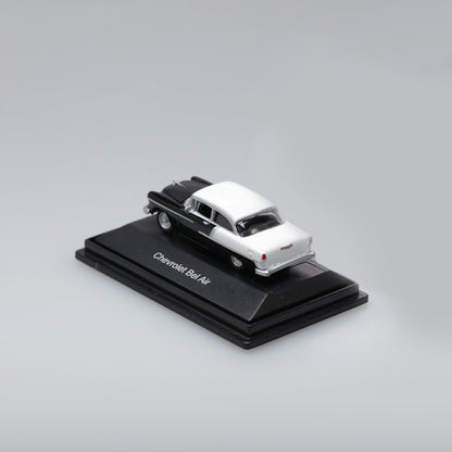 Schuco 1:87 Chevrolet Bel Air black/white 452631400
